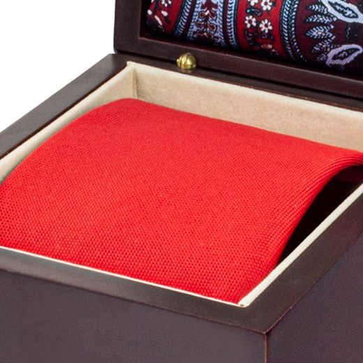 Zestaw ślubny dla mężczyzny w kolorze czerwonym: krawat + poszetka + spinki zapakowane w pudełko EM 26 Em okazja EM Men's Accessories