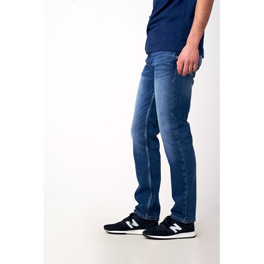 Jeansy męskie Cross Jeans casual niebieskie 