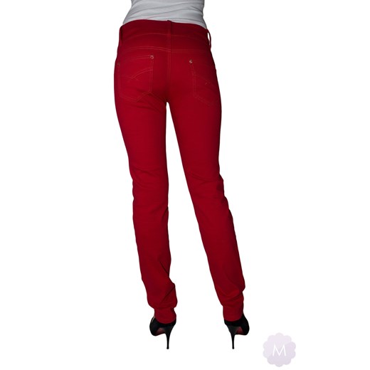 Czerwone spodnie jeansowe  z wyższym stanem z prostą nogawką mercerie-pl czerwony prosty