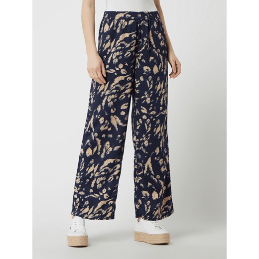 Luźne spodnie z wpuszczanymi kieszeniami w stylu francuskim model ‘Hailey’ Vero Moda M Peek&Cloppenburg 