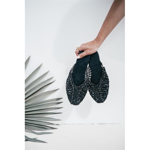 Klapki BAWANA czarne 38 WAW PROJECT ANNA SKURA || NUSA STORE OFFICE