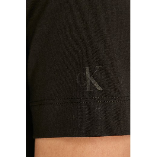 Bluzka damska Calvin Klein bawełniana młodzieżowa z krótkimi rękawami z okrągłym dekoltem