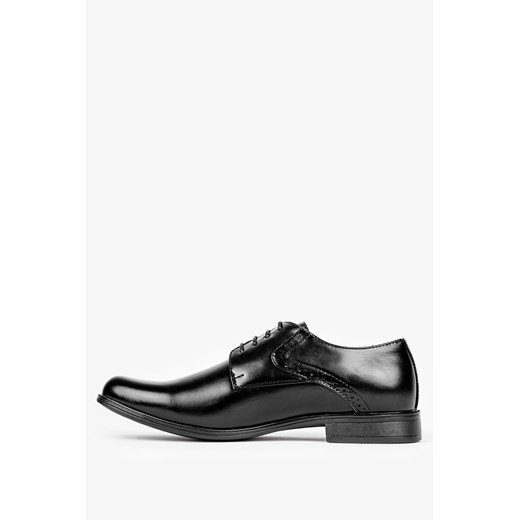 Czarne buty wizytowe sznurowane Badoxx MXC456/7 promocyjna cena Casu.pl
