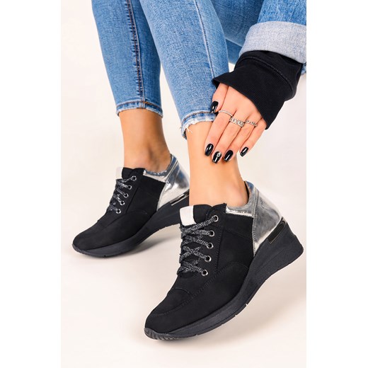Czarne sneakersy Casu buty sportowe sznurowane na koturnie polska skóra 420 Casu wyprzedaż Casu.pl