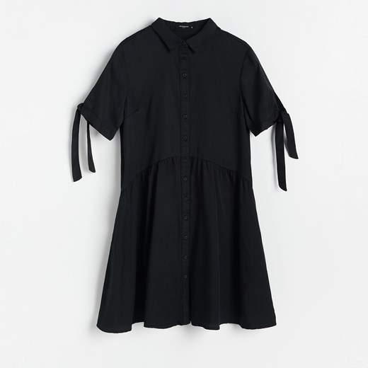 Reserved - Sukienka z lyocellem Tencel™ Eco Aware - Czarny Reserved M Reserved