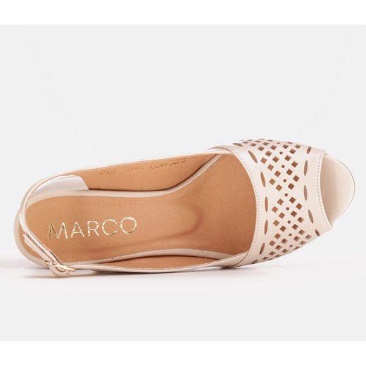Beżowe sandały z zamszu z perforacją Marco Shoes 39 ButyModne.pl
