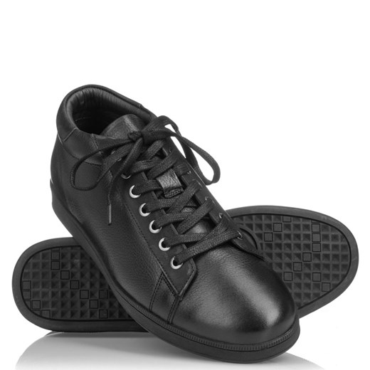 Czarne buty zimowe męskie Ochnik skórzane 