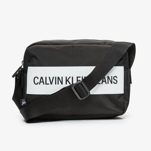 CALVIN KLEIN TOREBKA CAMERA BAG Calvin Klein ONE SIZE okazyjna cena galeriamarek.pl
