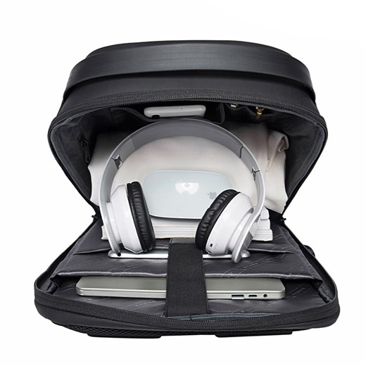 Antykradzieżowy plecak Bange na laptopa 15,6" BG-7225 z USB Kolor: czarny inBag.pl