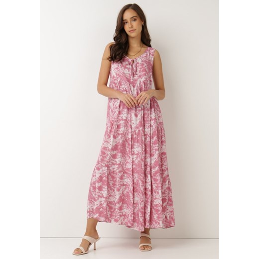 Różowa Sukienka Olyndia ze sklepu Born2be Odzież w kategorii Sukienki - zdjęcie 118204322
