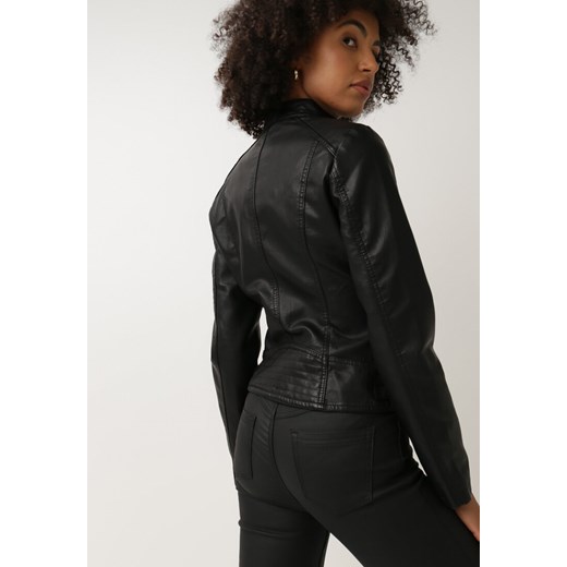 Czarna Ramoneska Prancer M Born2be Odzież