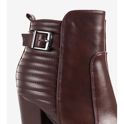 Botki na zamek eleganckie