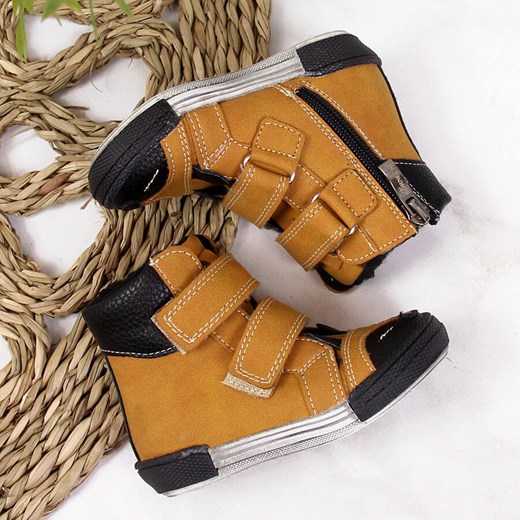 Buty zimowe dziecięce Kornecki brązowe trzewiki 