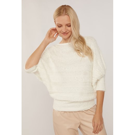 Sweter damski MONNARI z okrągłym dekoltem biały 