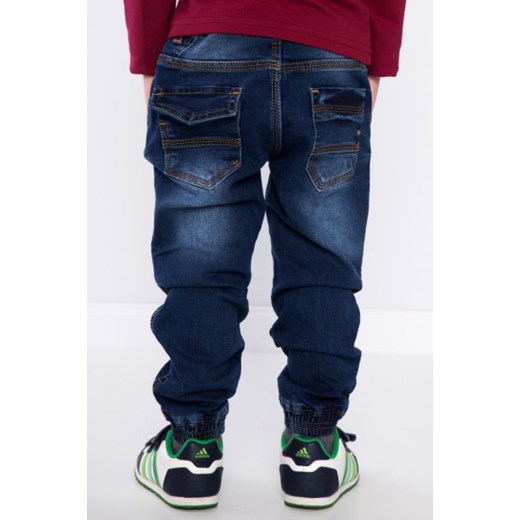 Spodnie jeansowe chłopięce z kieszeniami NDZ204 140 fasardi.com