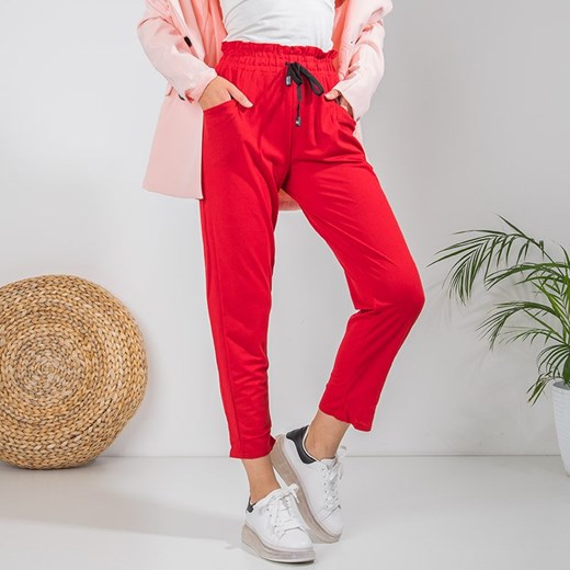 Czerwone damskie proste spodnie 7/8 - Odzież Royalfashion.pl 3XL/4XL royalfashion.pl