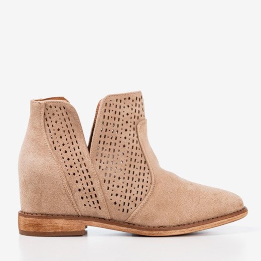 Jasnobrązowe botki na krytym koturnie a'la kowbojki Besis - Obuwie Royalfashion.pl 39 royalfashion.pl
