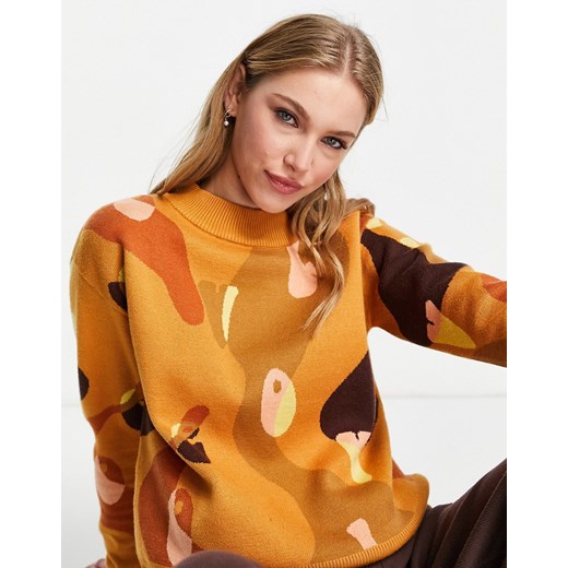 Never Fully Dressed – Love – Jasnobrązowy dzianinowy wzorzysty sweter Never Fully Dressed 42 wyprzedaż Asos Poland