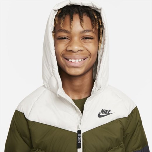 Kurtka z syntetycznym wypełnieniem dla dużych dzieci Nike Sportswear - Szary Nike L Nike poland