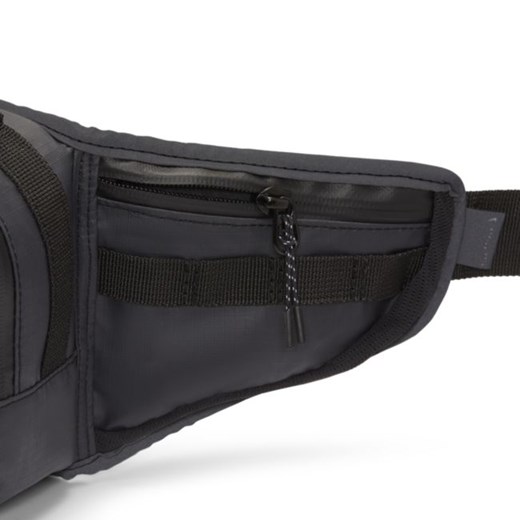 Nerka Nike Shield RPM - Czerń Nike ONE SIZE Nike poland