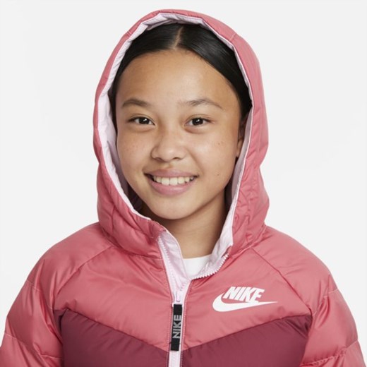 Kurtka z kapturem i syntetycznym wypełnieniem dla dużych dzieci (dziewcząt) Nike Nike XL Nike poland
