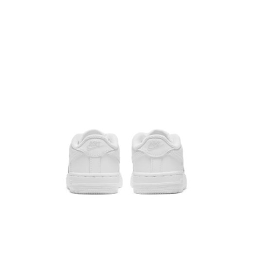 Buciki niemowlęce Nike sznurowane białe 