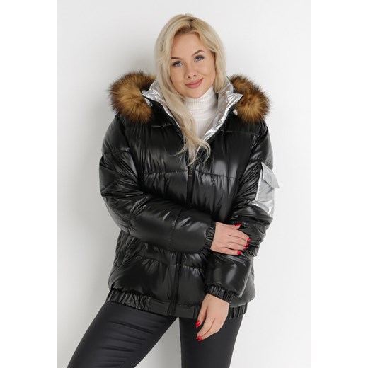 Kurtka damska Born2be casual czarna z kapturem 
