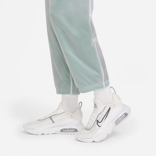 Spodnie damskie Nike Sportswear Tech Pack - Zieleń Nike L Nike poland