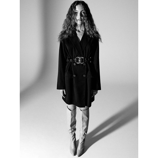 Reserved - Marszczony pasek z imitacji skóry z ozdobną klamrą - Czarny Reserved ONE SIZE Reserved