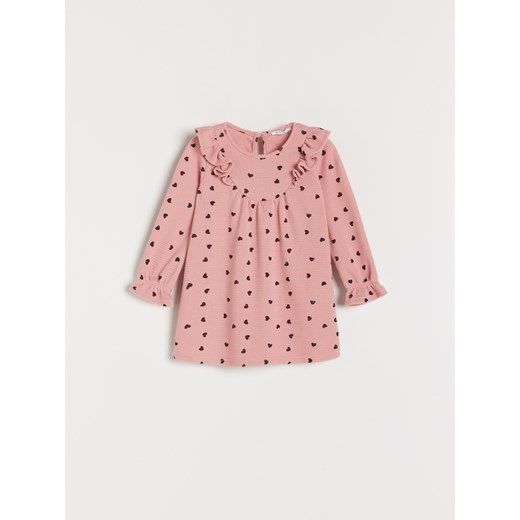 Reserved - Dzianinowa sukienka z wiskozą - Różowy Reserved 104 Reserved