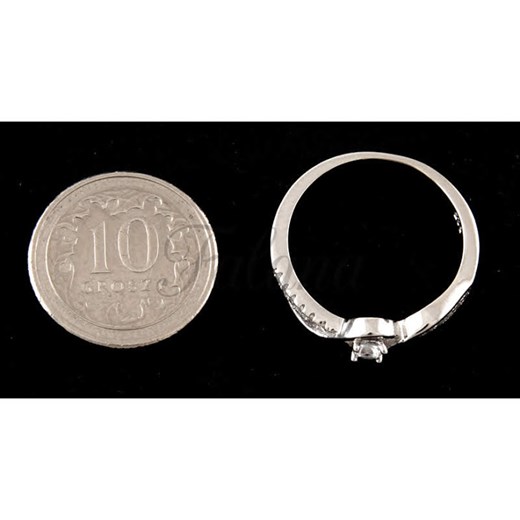 Pierścionek srebrny z cyrkoniami p0197 - 1,7g. Falana Falana