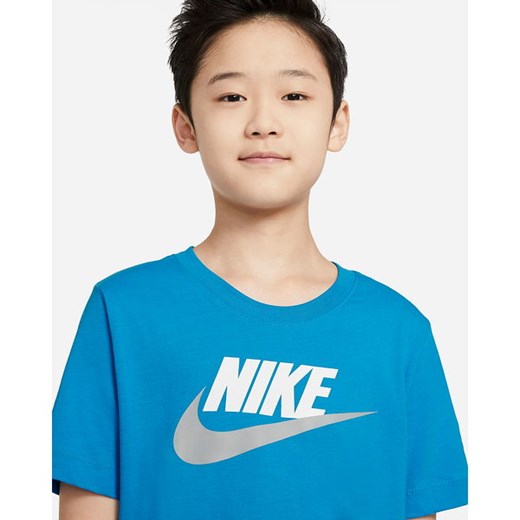 Koszulka chłopięca NSW Basic Futura Nike Nike M okazyjna cena SPORT-SHOP.pl