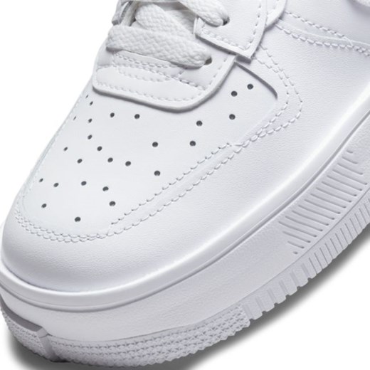 Buty sportowe damskie Nike air force zamszowe sznurowane 