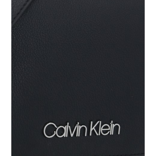 Calvin Klein Listonoszka CK MUST Calvin Klein Uniwersalny wyprzedaż Gomez Fashion Store