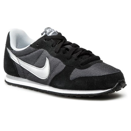 Półbuty NIKE - WMNS Nike Genicco 644451 011 Cool Grey/ Metallic Silver/ Black/ Wolf Grey eobuwie-pl czarny cholewki