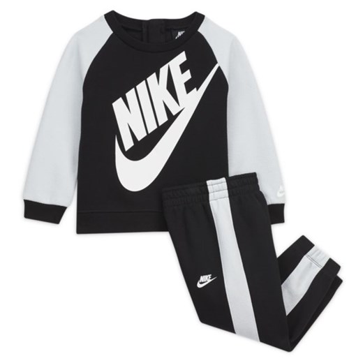 Nike dres chłopięcy z napisami 