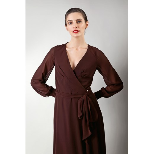 Kopertowa sukienka z szarfą w czekoladowym kolorze Molton 36 Molton