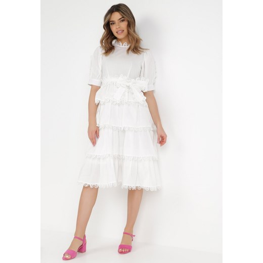 Biała Sukienka Thellis ze sklepu Born2be Odzież w kategorii Sukienki - zdjęcie 130485722