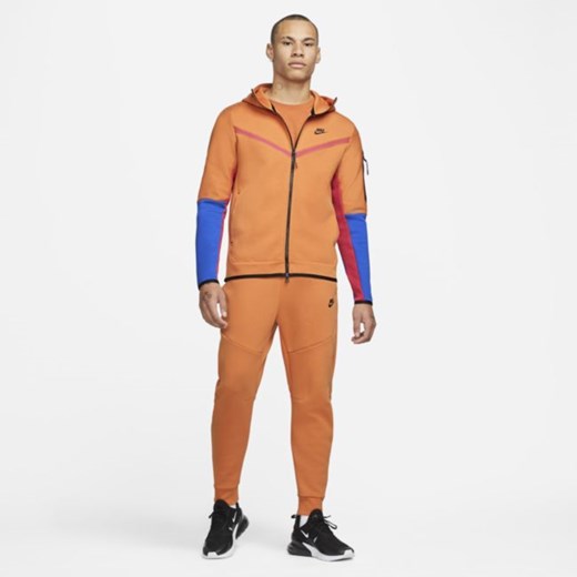 Joggery męskie Nike Sportswear Tech Fleece - Pomarańczowy Nike S okazyjna cena Nike poland