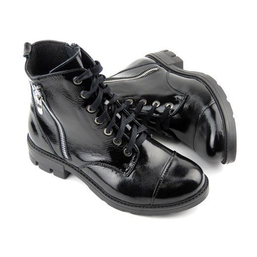 Skórzane botki, trapery damskie HELIOS Komfort 578, czarne, lakierowane ze sklepu ulubioneobuwie w kategorii Workery damskie - zdjęcie 131141121