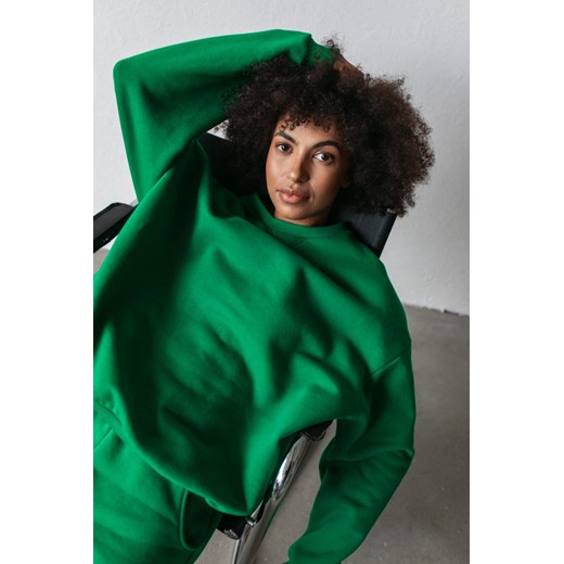 Bluza damska o kroju regular fit w kolorze POISON GREEN- BASKET UNI Marsala