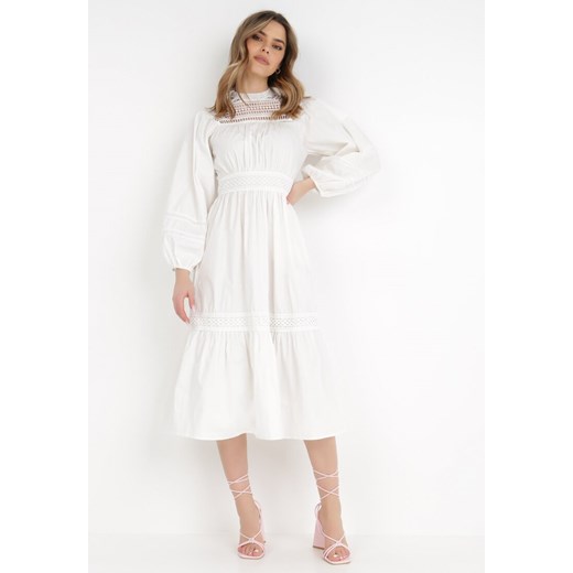 Biała Sukienka Hekala ze sklepu Born2be Odzież w kategorii Sukienki - zdjęcie 132200321