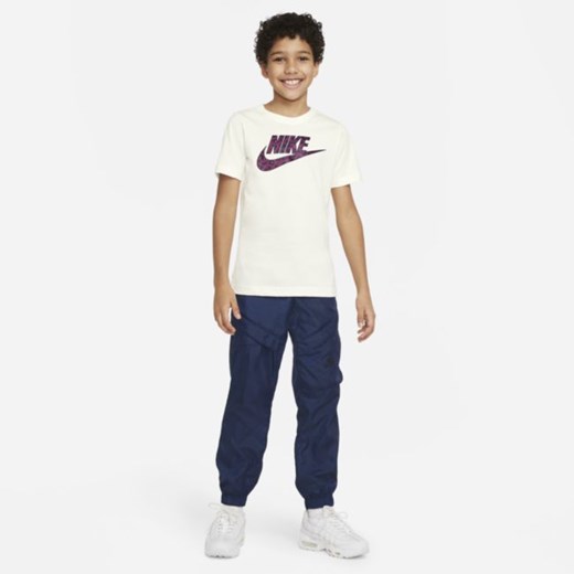 T-shirt dla dużych dzieci (chłopców) Nike Sportswear - Szary Nike S Nike poland