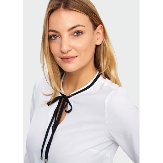 Bluzka klasyczna z czarną lamówką Greenpoint 36 wyprzedaż Happy Face