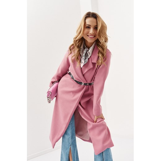 Długi płaszcz z kieszeniami i paskiem brudny róż 7620 UNIW fasardi.com