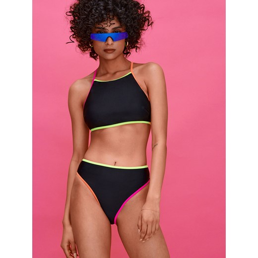 Cropp - Czarne sportowe bikini - Czarny Cropp M Cropp