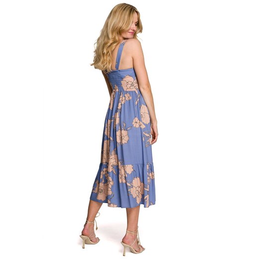 Rozkloszowana sukienka na lato w kwiaty niebieska Makover XXL okazyjna cena Sukienki.shop