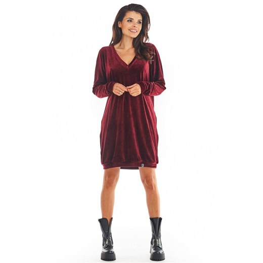 Welurowa sukienka oversize uniwersalny Sukienki.shop