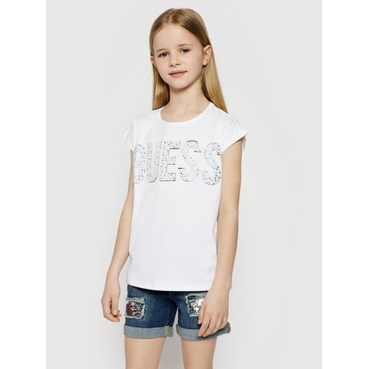 T-Shirt J1RI34 K6YW1 Biały Regular Fit Guess 7Y okazyjna cena MODIVO