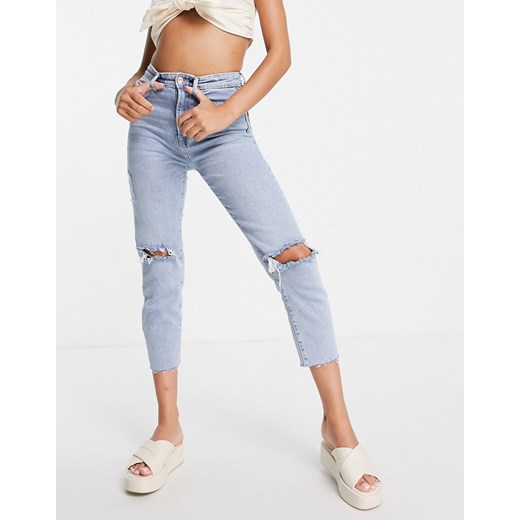 Stradivarius – Jasnoniebieskie dopasowane jeansy mom fit o krótkim fasonie z 38 Asos Poland